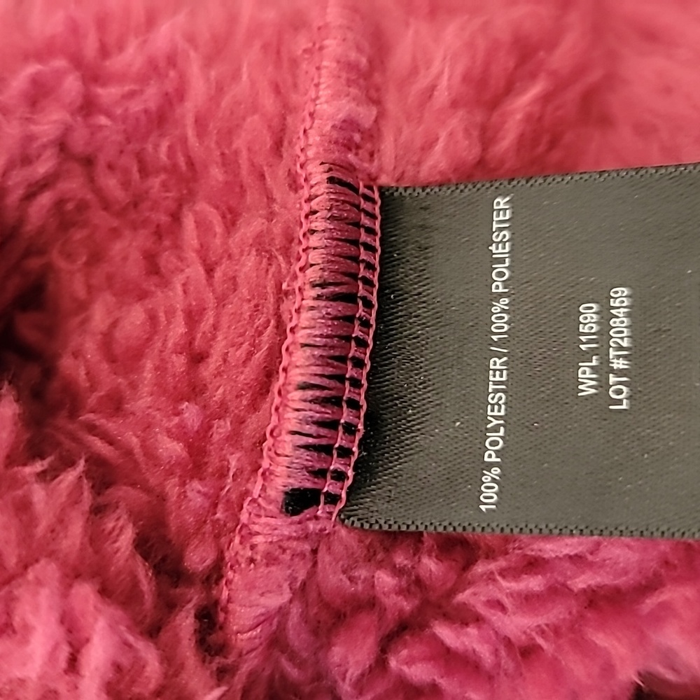 Extremely Soft & Warm Top - Picture 6 of 9